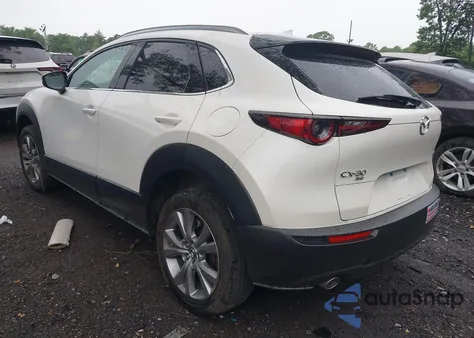 2022 Mazda Cx-30 Premium z USA, uszkodzony, nr VIN 3MVDMBDL4NM431739